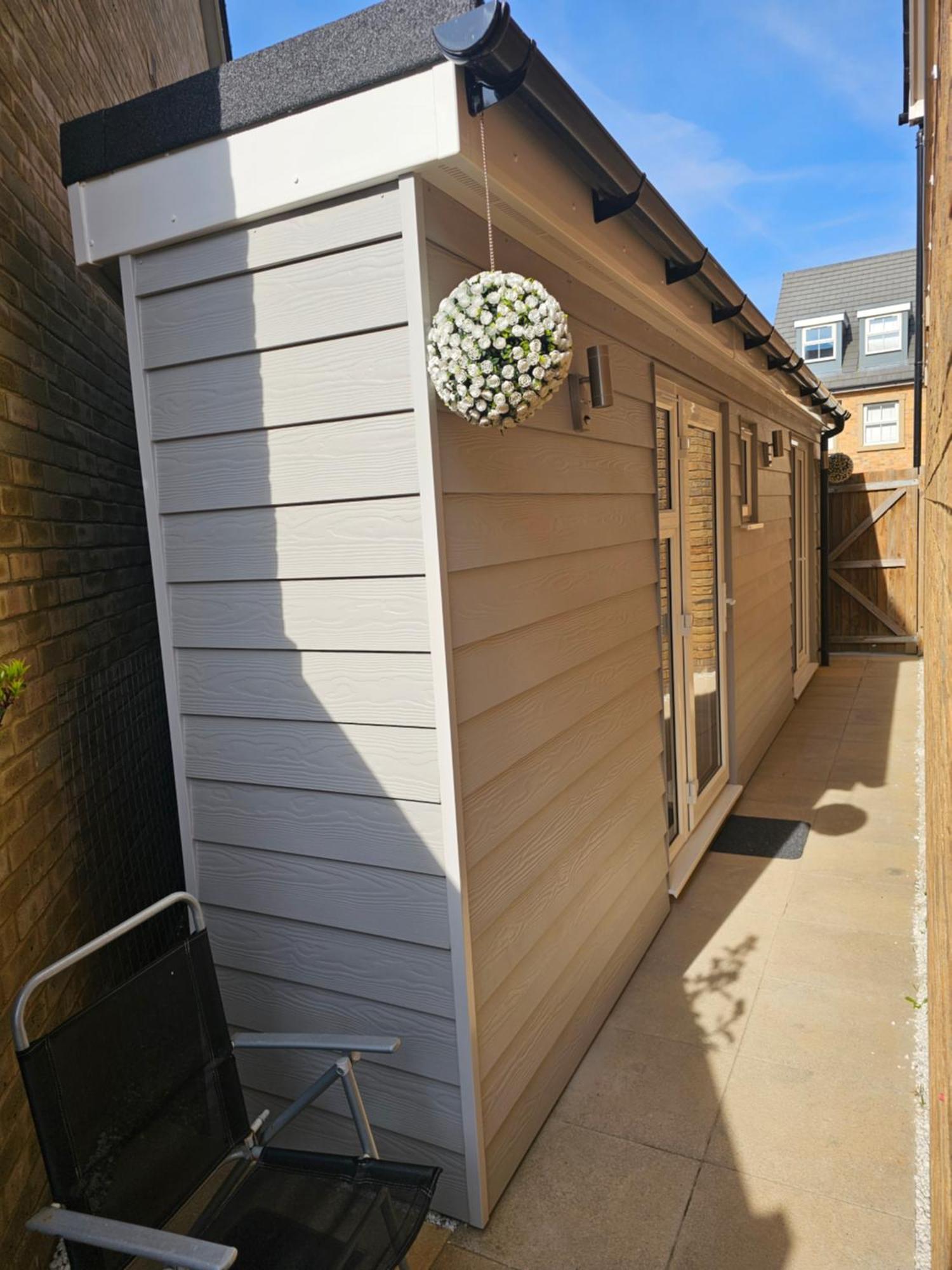 Single Cosy Bedroom In Dartford- Private Entrance For Guest Exterior photo